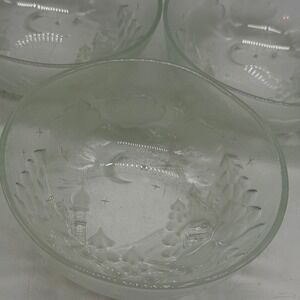 Vintage Embossed Glass Winter Scene Dessert Bowls Set of 3 Clear Frosted Used